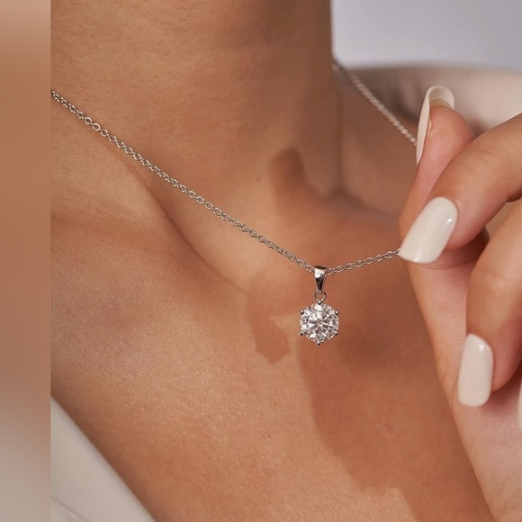 Sale CERTIFIED 2ct 100% REAL MOISSANITE 2CT 18kGP 925 NECKLACE - Picture 3 of 9